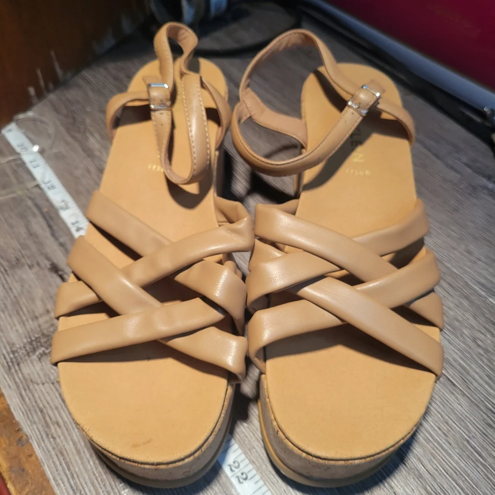 Anne Klein NEW‎ Women's Tan Wedge Sandals Size 10